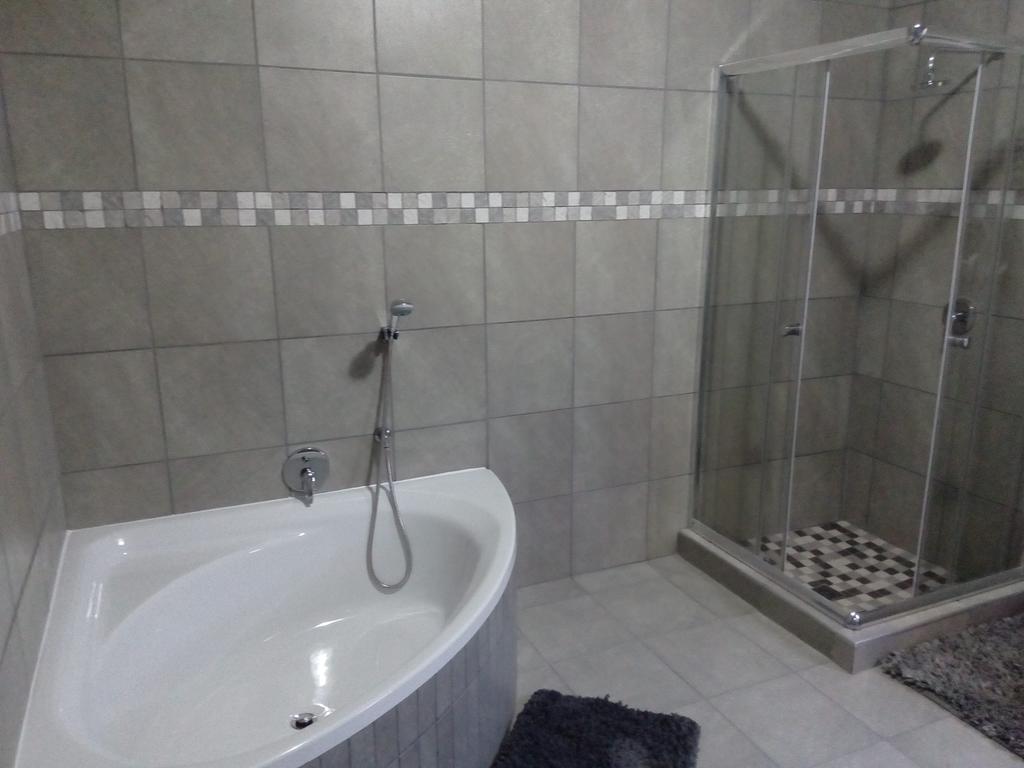 Xain Quaz Camp Hotel Gobabis Luaran gambar